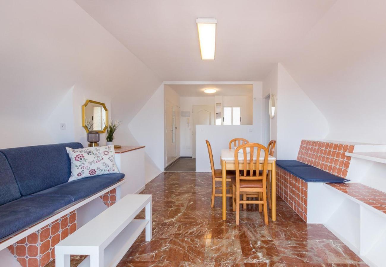 Reformado Apartamento En El Centro Con Vista Al Mar Torremolinos Ngoại thất bức ảnh