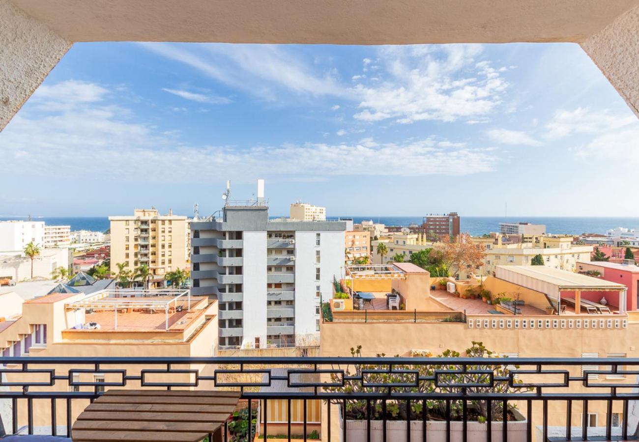 Reformado Apartamento En El Centro Con Vista Al Mar Torremolinos Ngoại thất bức ảnh